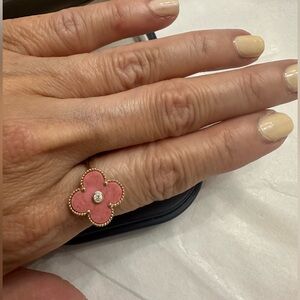 18k real Gold Light Pink Flower with Stone Size 6 to 7 Ring in 15 mm